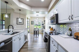 1405 Tiffany Ln in Naples, FL - Building Photo - Building Photo