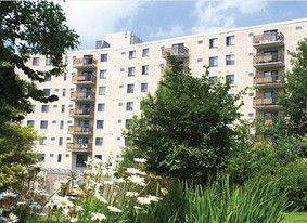 Canongate Apartments