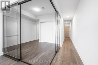 181-1181 Sterling Rd in Toronto, ON - Building Photo - Building Photo