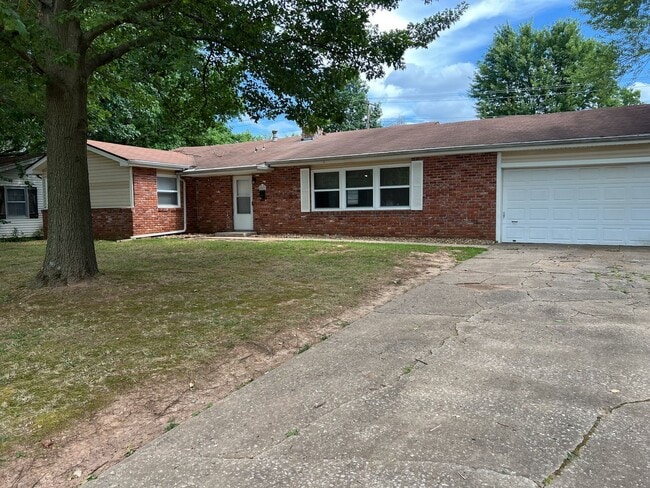 property at 802 E Morningside St