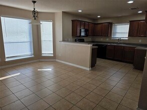 1513 Millbrook Dr in Midlothian, TX - Building Photo - Building Photo