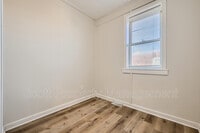 3806 E Pratt St photo'