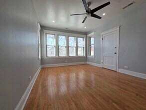 5434 W Drummond Pl in Chicago, IL - Building Photo - Building Photo