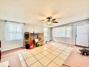 5209 10th Ave S in Gulfport, FL - Building Photo - Building Photo