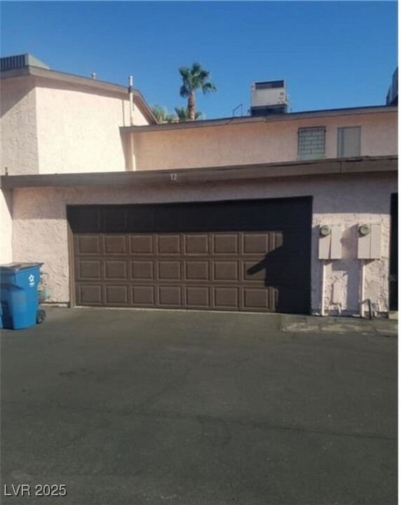 4338 Caliente St in Las Vegas, NV - Building Photo