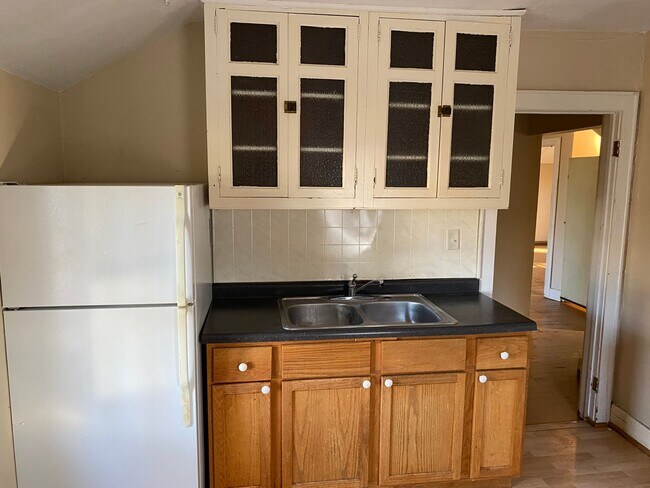 736 Jackson St-Unit -Upper in Wausau, WI - Building Photo - Building Photo