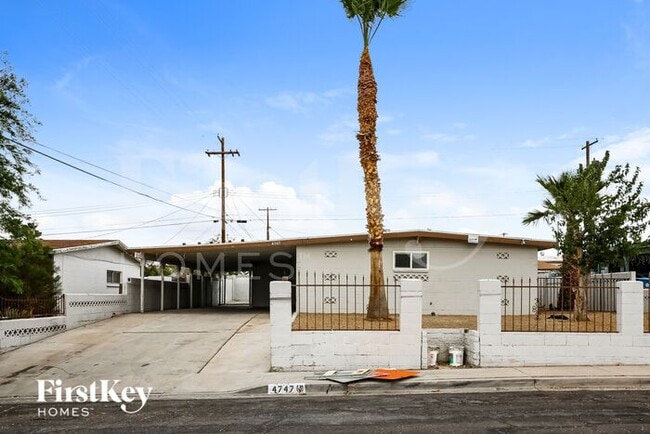 property at 4747 Everman Dr