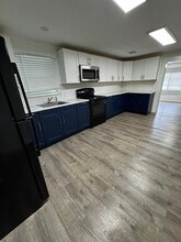 4182 Faith St in West Palm Beach, FL - Foto de edificio - Building Photo