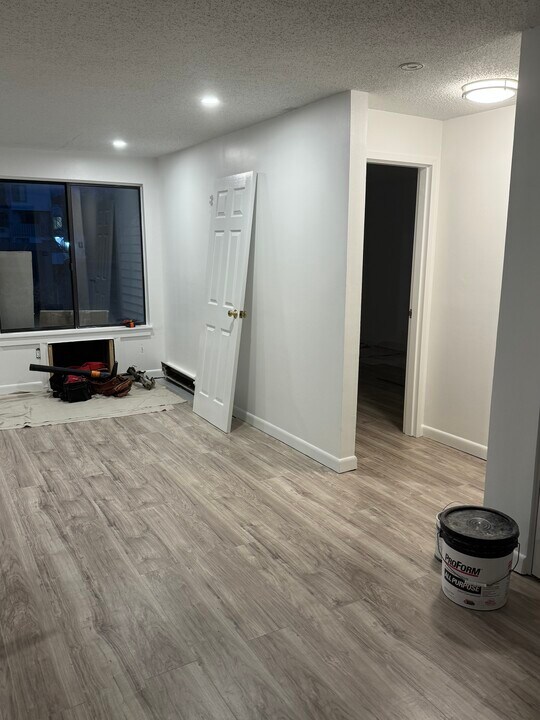 7 Hamre Ln, Unit The commons unit 7b in Branford, CT - Foto de edificio