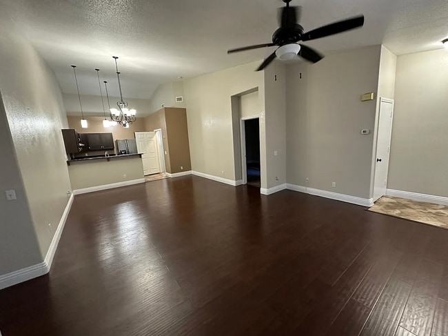 2153 Jasper Bluff St, Unit 203