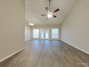 7937 W Windrose Dr in Peoria, AZ - Building Photo - Building Photo