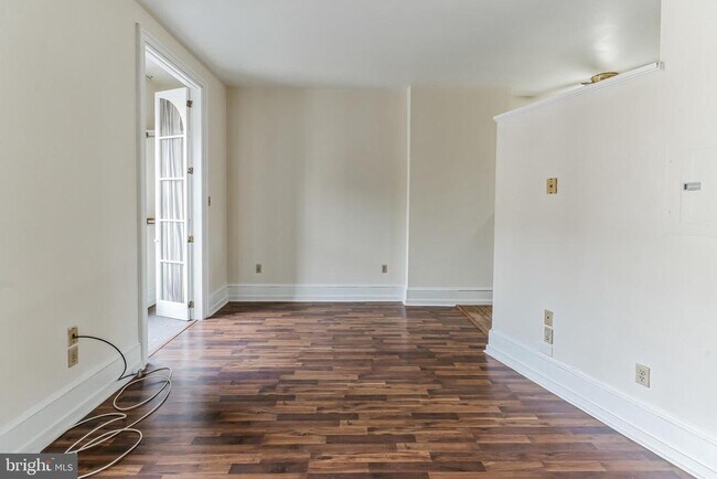 property at 141 N 21st St