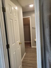 3928 Fouraker Rd, Unit 1 in Jacksonville, FL - Foto de edificio - Building Photo