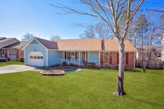 7462 Fairpoint Rd in Fayetteville, NC - Building Photo - Building Photo