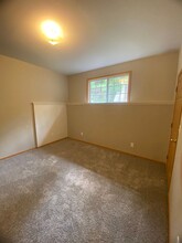 24871 Talladega Rd in St. Robert, MO - Building Photo - Building Photo