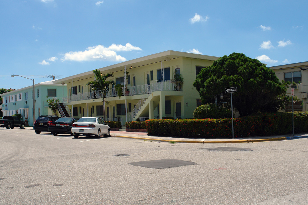 450 79th St in Miami Beach, FL - Foto de edificio