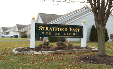 STRATFORD EAST in Canal Winchester, OH - Building Photo - Building Photo