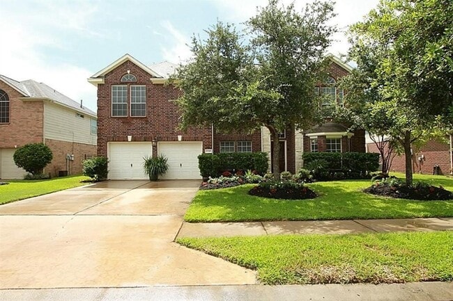 property at 11215 Vienna Trails Ln