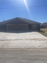 205 Stillhouse Rd in Gatesville, TX - Building Photo - Building Photo