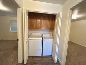 1206 West St in Hollister, CA - Building Photo - Building Photo