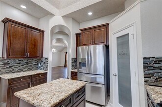 10809 River Oaks Dr in Frisco, TX - Building Photo - Building Photo