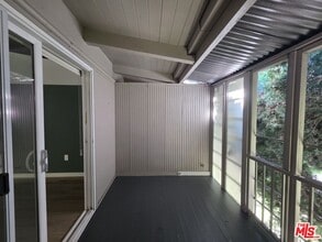 11021 Missouri Ave in Los Angeles, CA - Building Photo - Building Photo