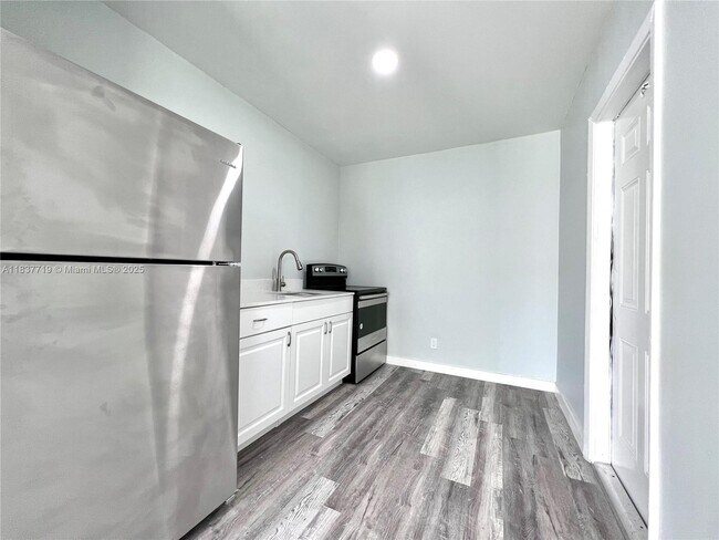 property at 830 NW 7th St