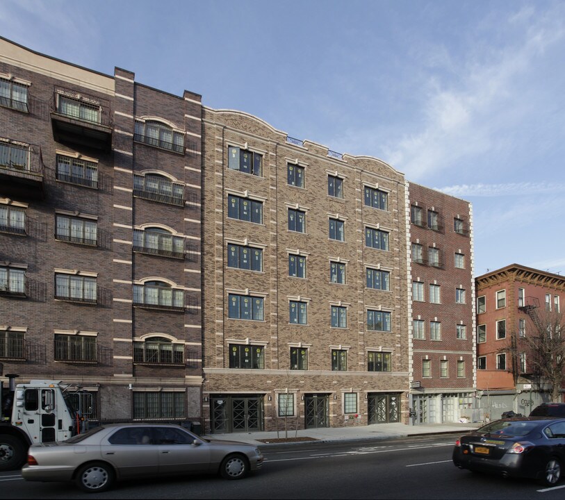 Bedford-Stuyvesant in Brooklyn, NY - Building Photo