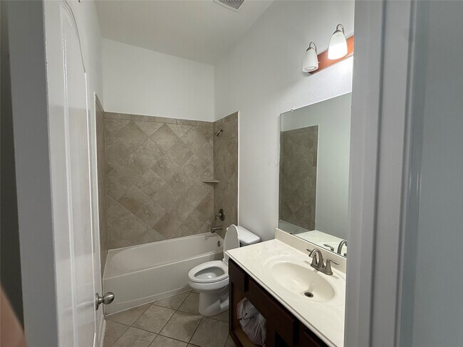 3727 Goldleaf Trail Dr