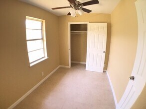 823 S 17th Ave in Edinburg, TX - Building Photo - Building Photo