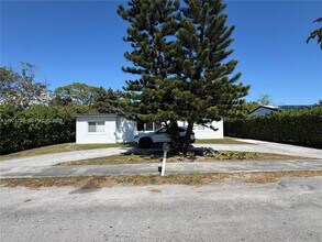 59 NW 115th St in Miami, FL - Building Photo - Building Photo