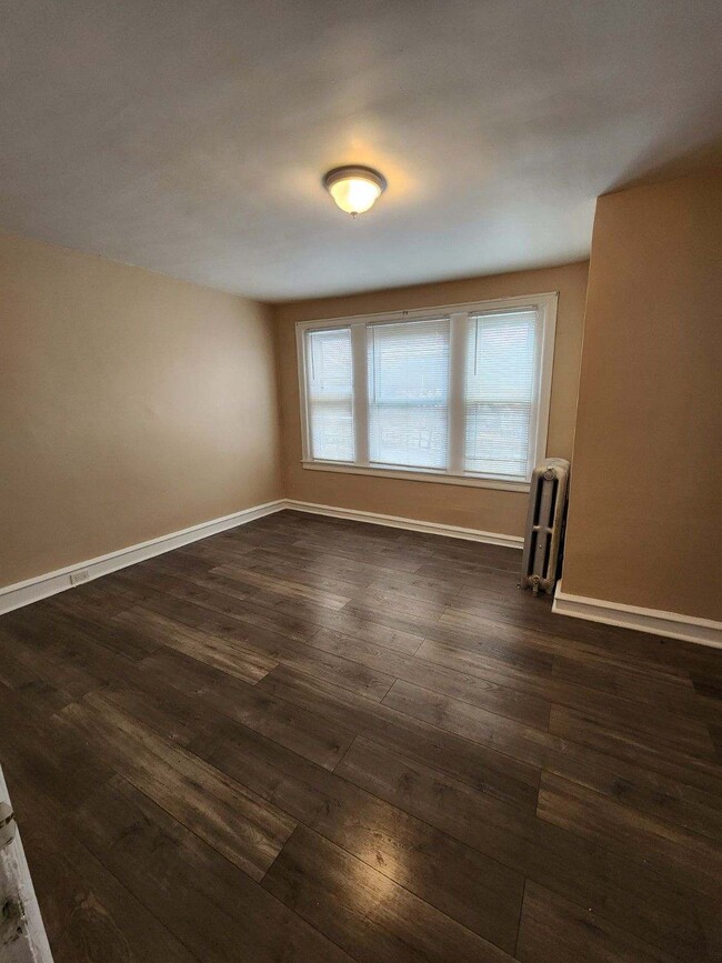 1810 W Ruscomb St in Philadelphia, PA - Building Photo - Building Photo
