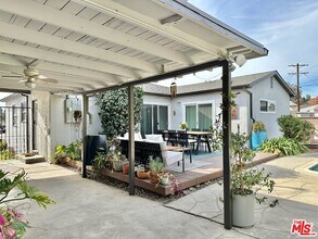 2132 Mcpherson Pl in Los Angeles, CA - Building Photo - Building Photo