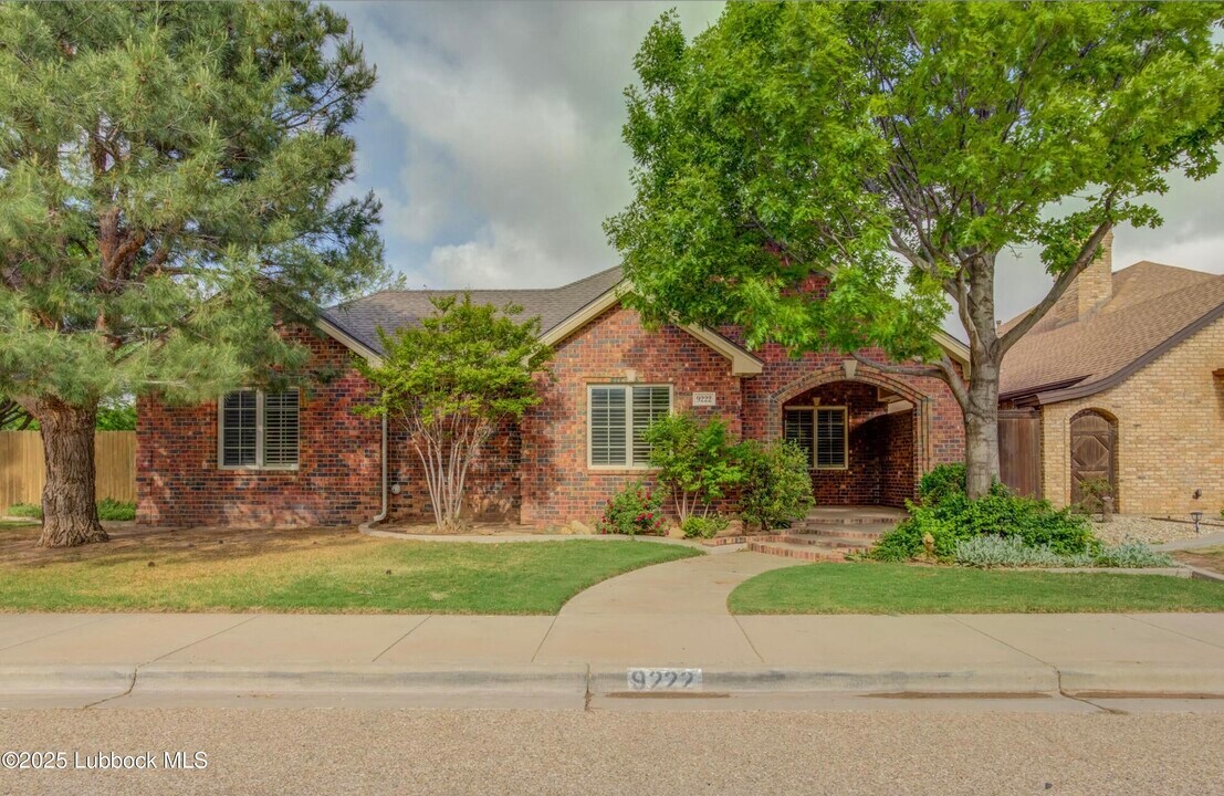9222 Homestead Ave in Lubbock, TX - Building Photo