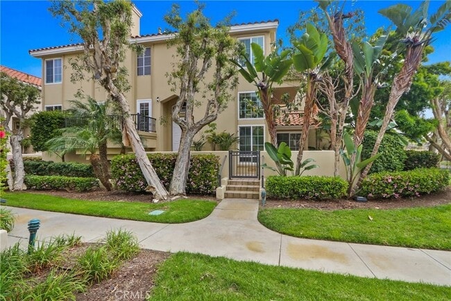 property at 6031 Shadowbrook Cir