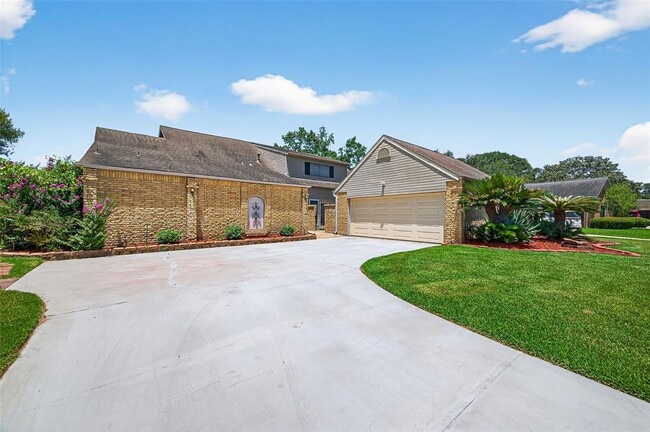 property at 3710 Point Clear Dr