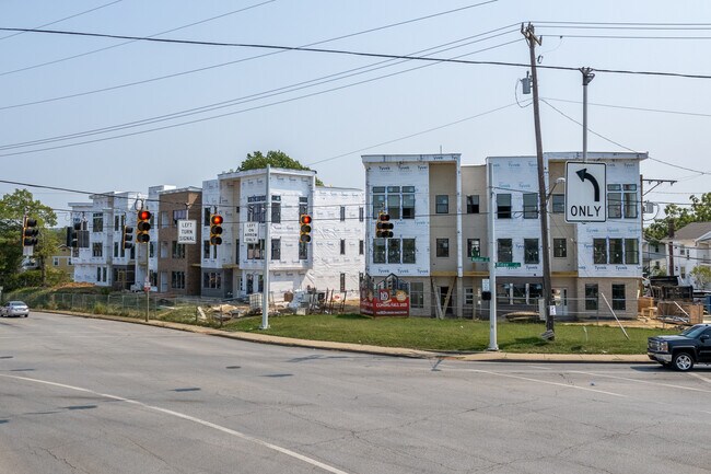 The Red Corner Townhomes in Cincinnati, OH - Building Photo - Building Photo