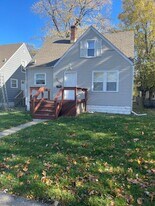 7613 Van Buren Ave in Hammond, IN - Building Photo