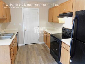 1301 Nealtown Rd in Greensboro, NC - Building Photo - Building Photo