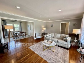 14 Windemere Dr in Greenville, SC - Building Photo - Building Photo