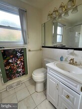 4408 Falls Bridge Dr, Unit D in Baltimore, MD - Building Photo - Building Photo
