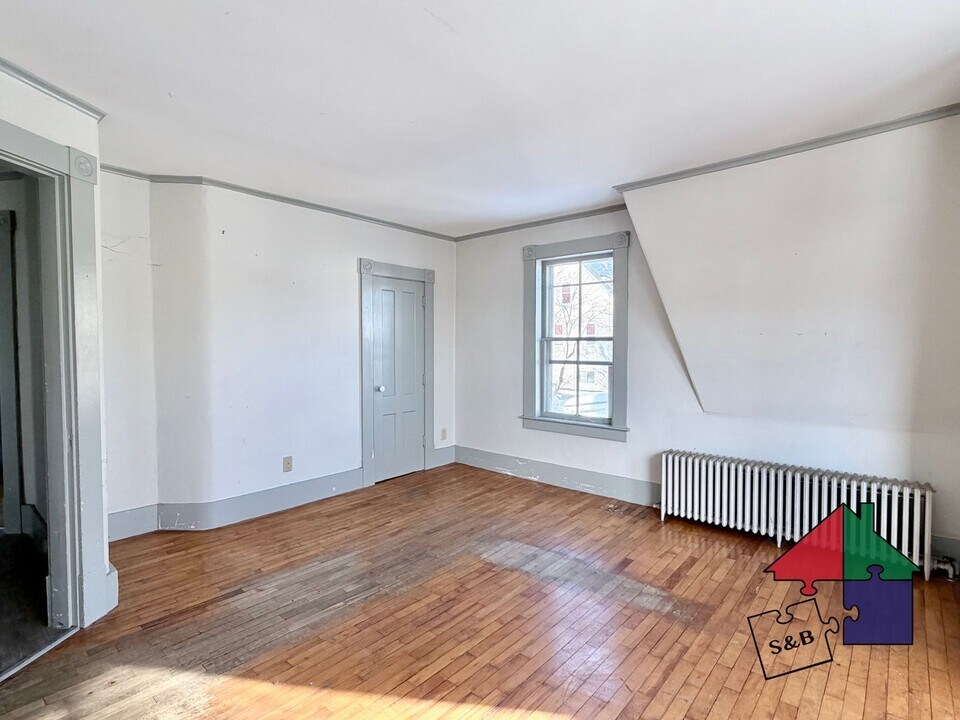 3 Elmore St in Barre, VT - Building Photo