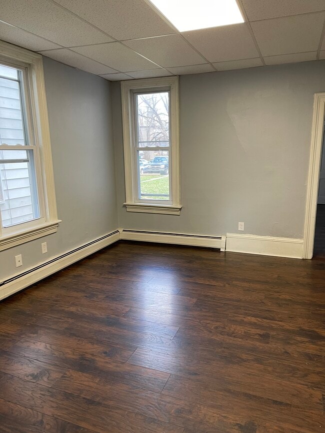 233 Washington St in East Stroudsburg, PA - Building Photo - Building Photo