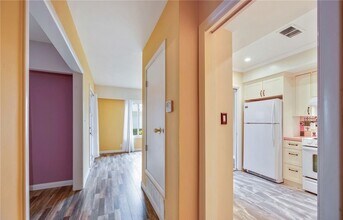 1631 S Pomona Ave in Fullerton, CA - Building Photo - Building Photo