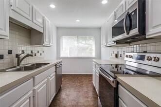 9222 Church Rd in Dallas, TX - Building Photo - Building Photo