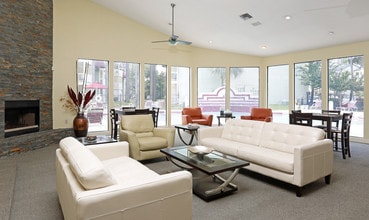 Park Apartments in Winter Park, FL - Building Photo - Interior Photo