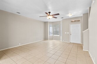 16802 Pine Castle Dr in Houston, TX - Building Photo - Building Photo