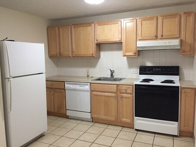 9 Davis Rd in Acton, MA - Building Photo - Building Photo