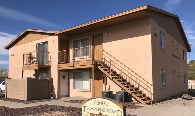 Tucson Boulevard Apartments