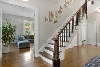 90 Maple Pl in Dedham, MA - Building Photo - Building Photo